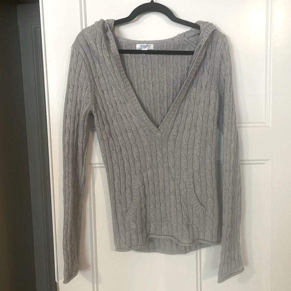 Old Navy sweater. Great for winter! - Picture 1 of 7